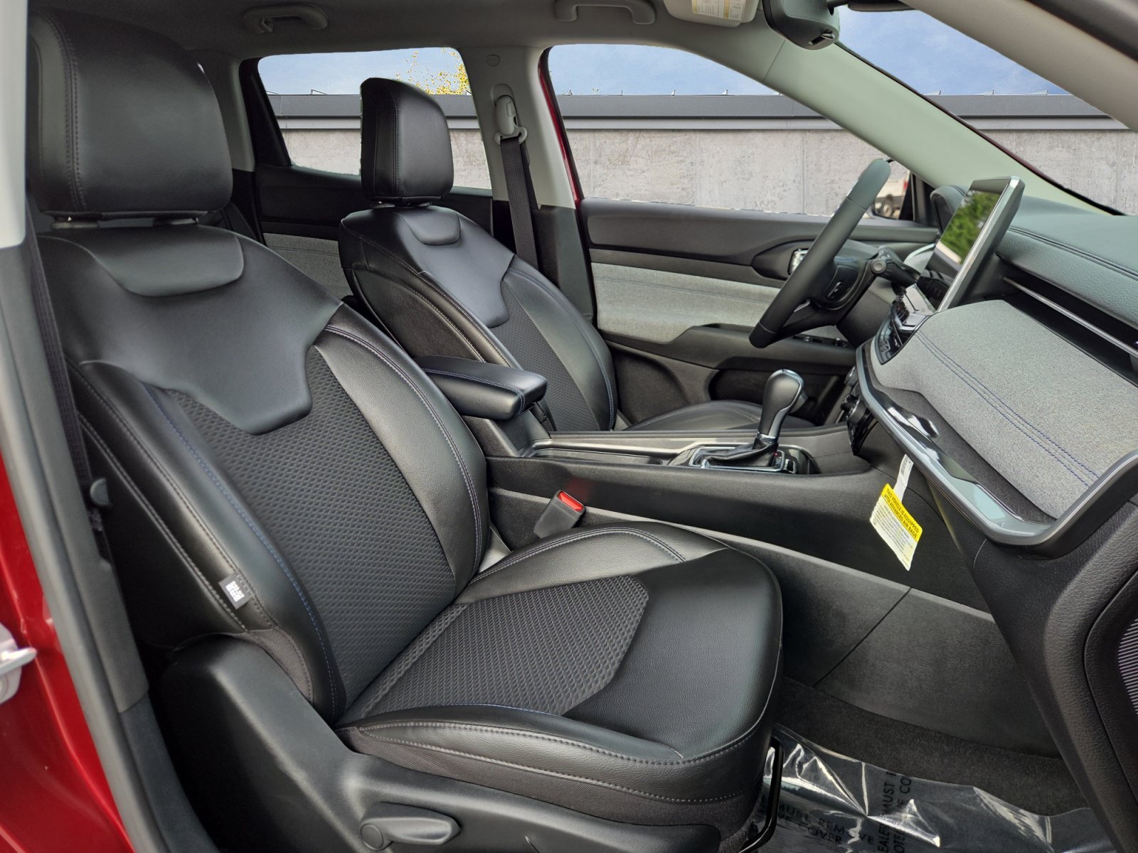 2022 Jeep Compass Latitude - Photo 15