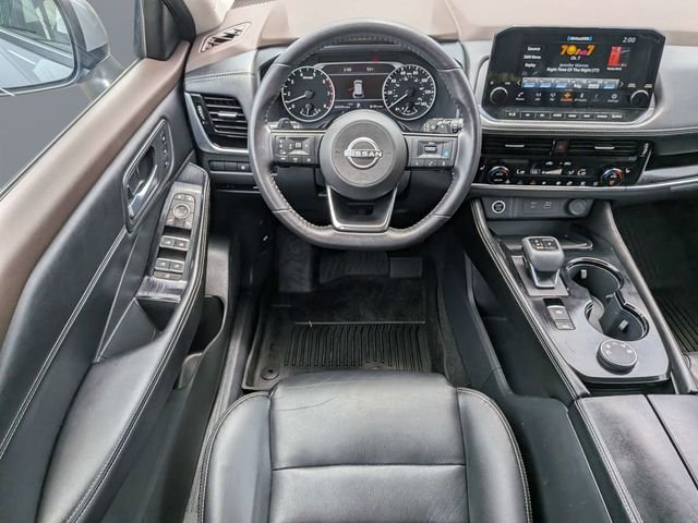 Used 2023 Gray Nissan SL image 18