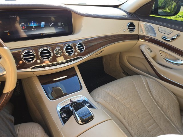 Used 2019 Iridium Silver Metallic Mercedes-Benz S 560 image 15