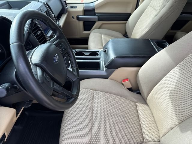 Used 2020 Red Ford XLT image 17
