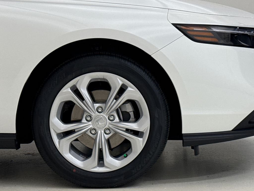 New 2026 Platinum White Pearl Honda LX image 6
