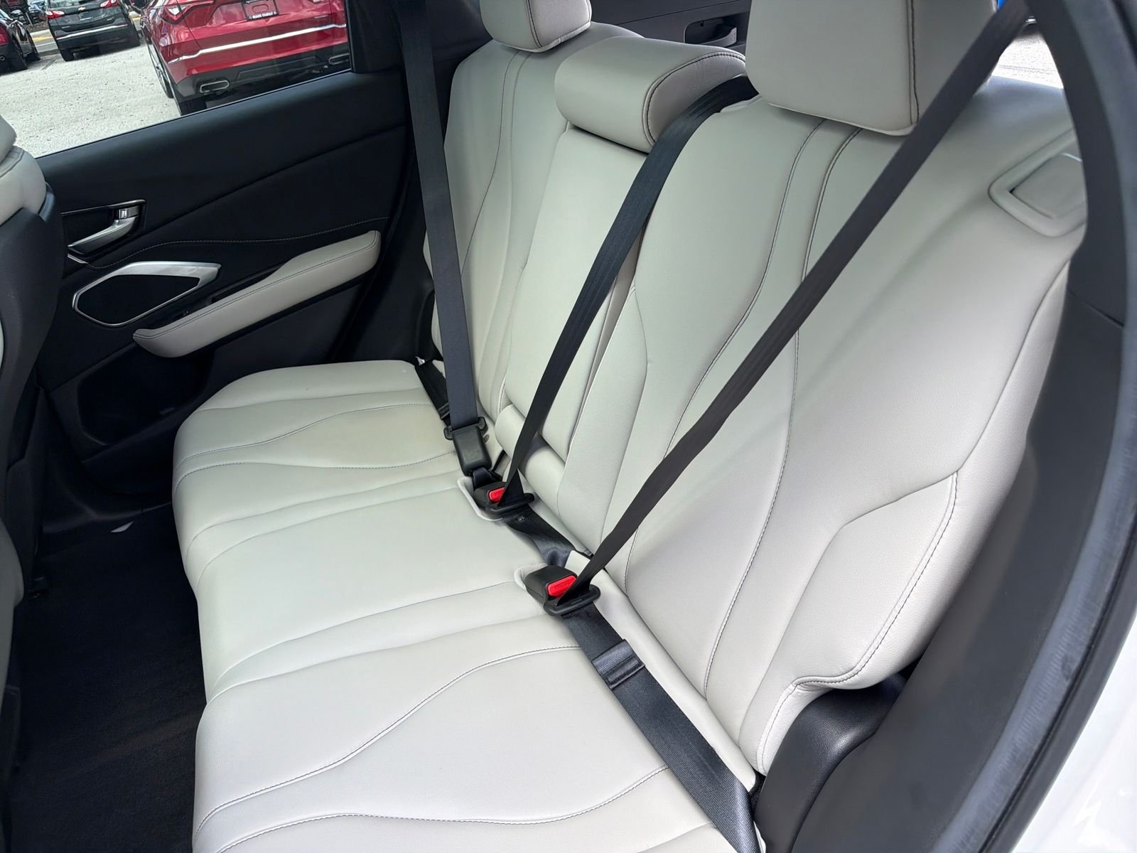 Used 2025 White Acura Base image 34