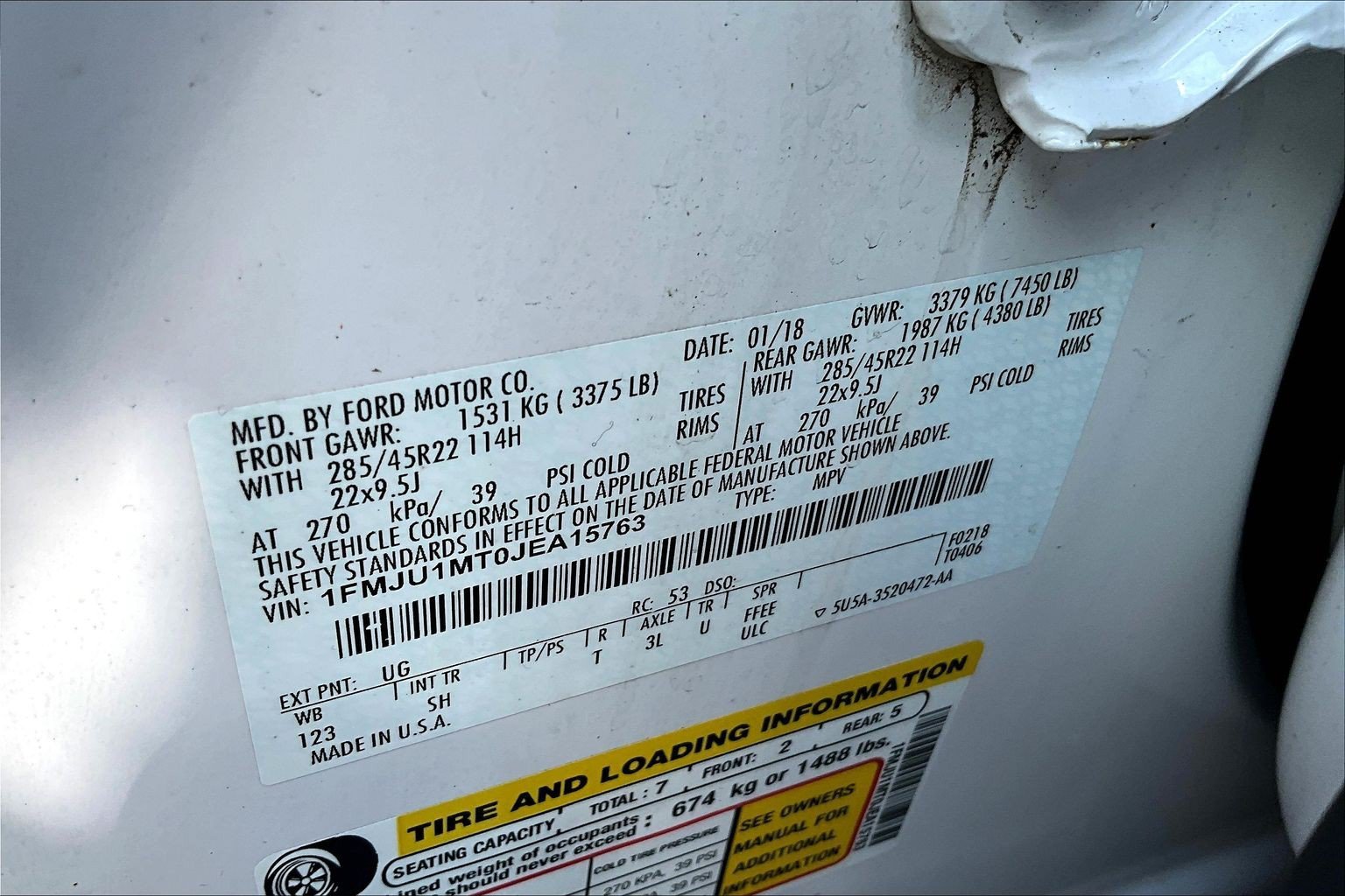 Used 2018 White Ford Platinum image 18