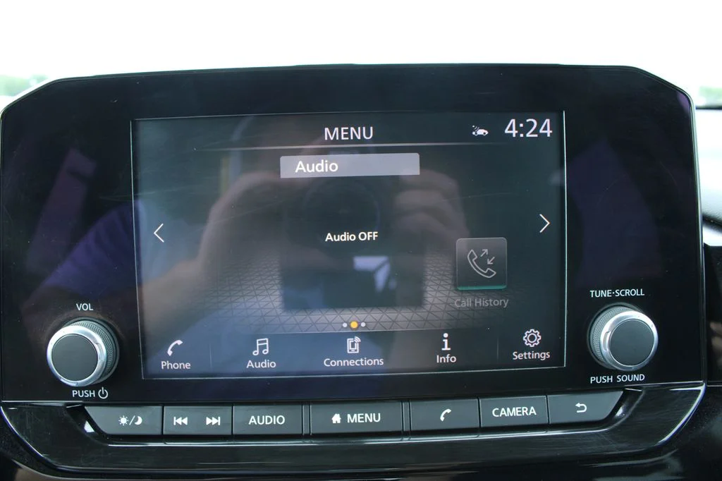 Used 2022 Deep Ocean Blue Nissan SV image 38