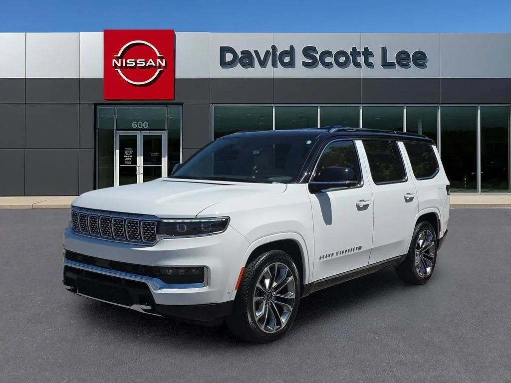 Used 2024 White Jeep Series III image 1