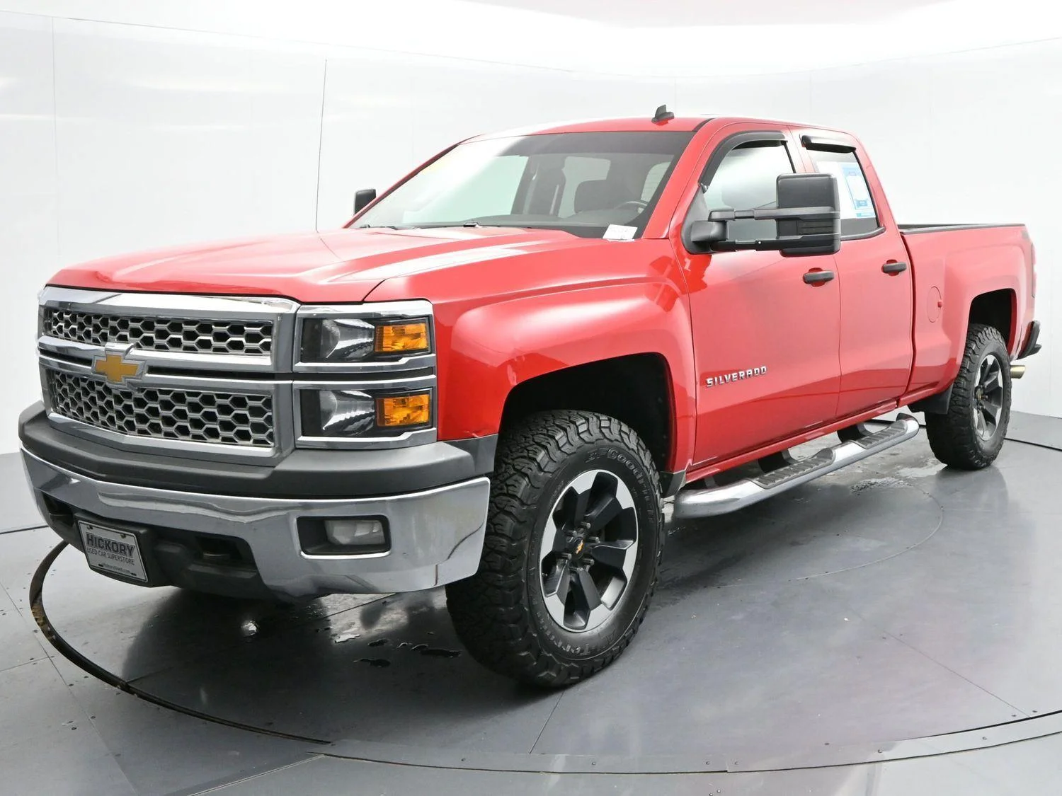 Used 2014 Victory Red Chevrolet LT image 3