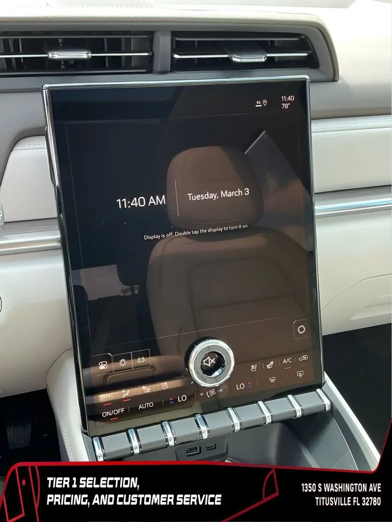 New 2026 Glacier White Tricoat GMC Denali image 39