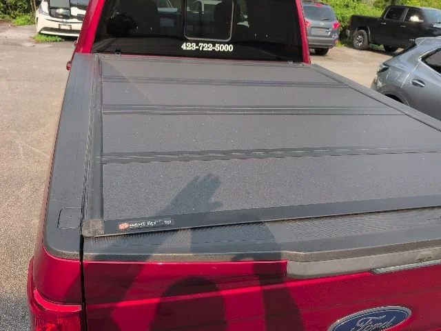 Used 2019 Red Ford Lariat image 10