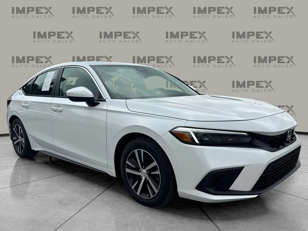 Used 2024 White Honda LX image 7