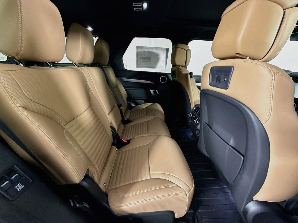 New 2026 Lantau Bronze Land Rover Dynamic SE image 22