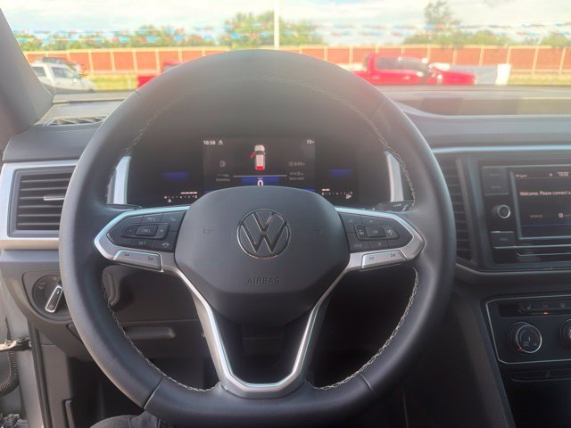 Used 2023 Silver Volkswagen 2.0T SE image 16