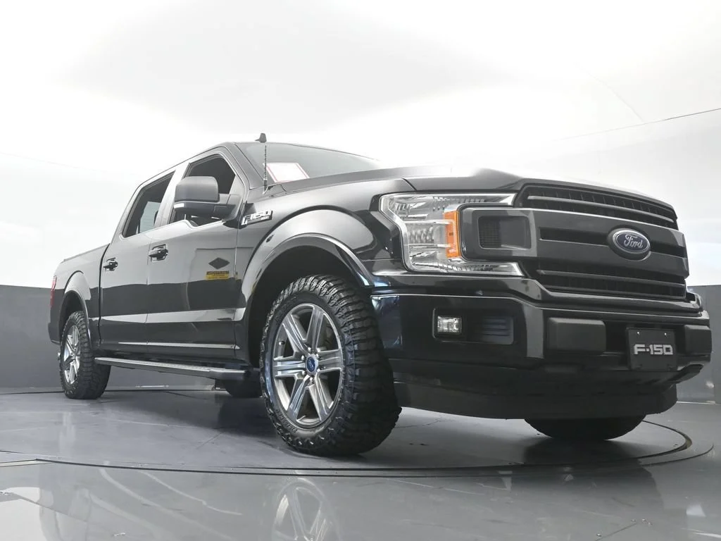 Used 2020 Black Ford XL image 59