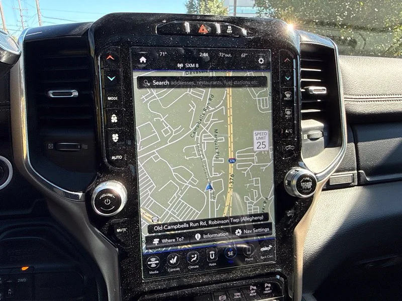 Used 2019 Black Ram Laramie image 35