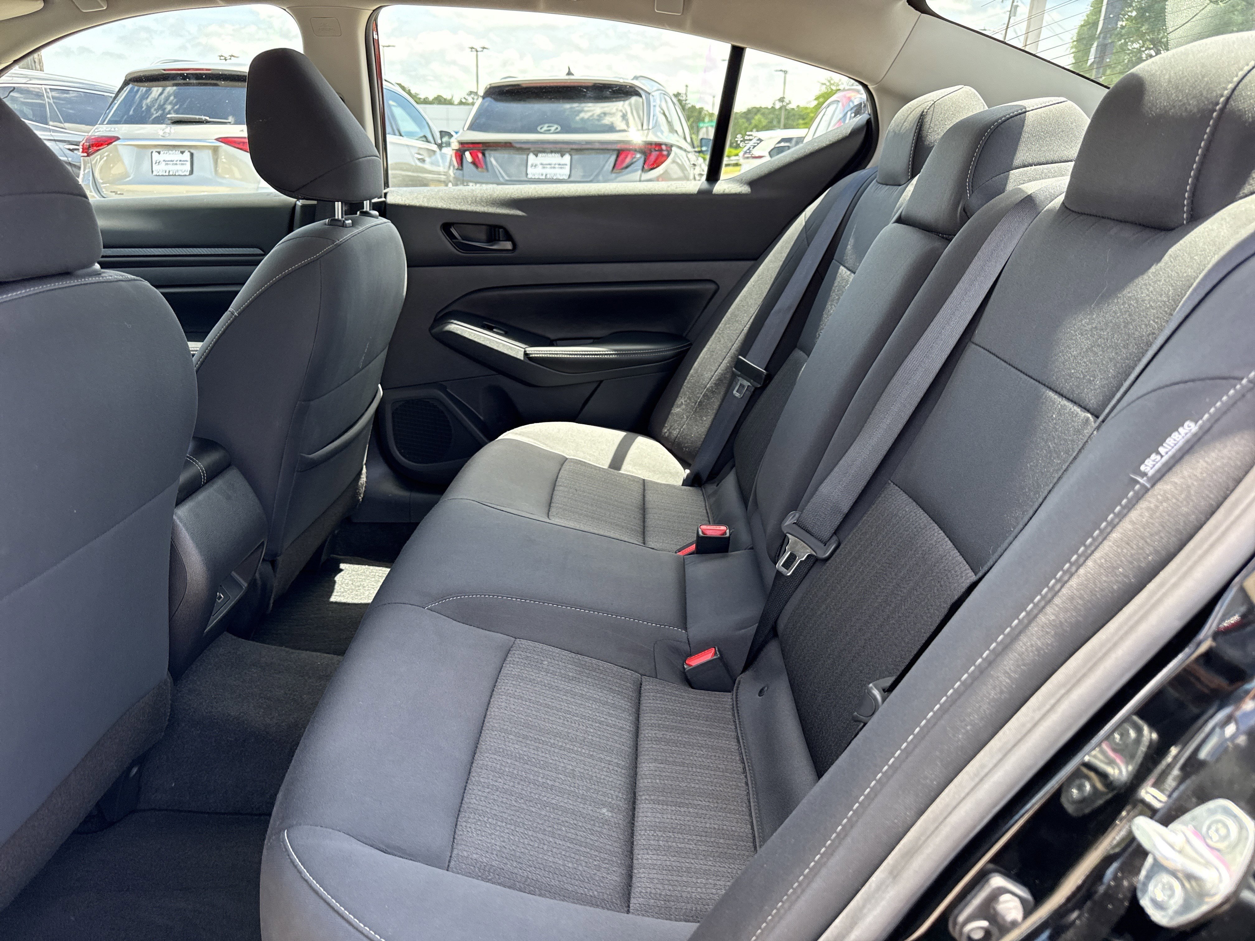 2025 Nissan Altima SV - Photo 13