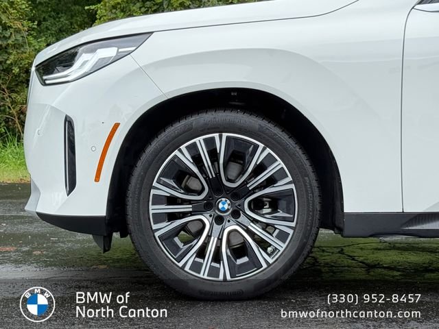 Used 2026 Alpine White BMW 30 xDrive image 8