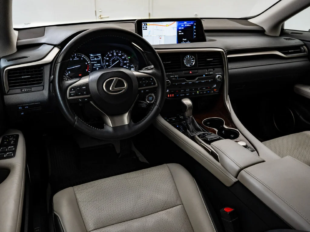 Used 2017 Silver Lining Metallic Lexus 350 Premium image 4