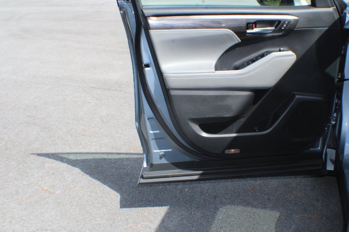 Used 2021 Blueprint Toyota Platinum image 4