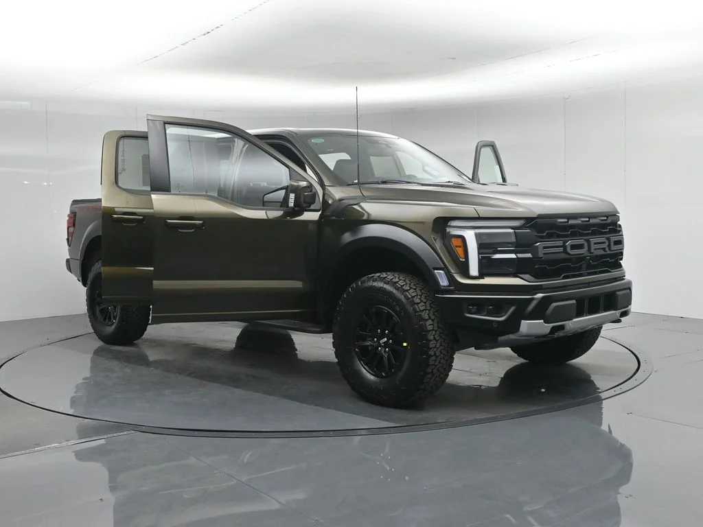 New 2026 Shelter Green Ford Raptor image 34