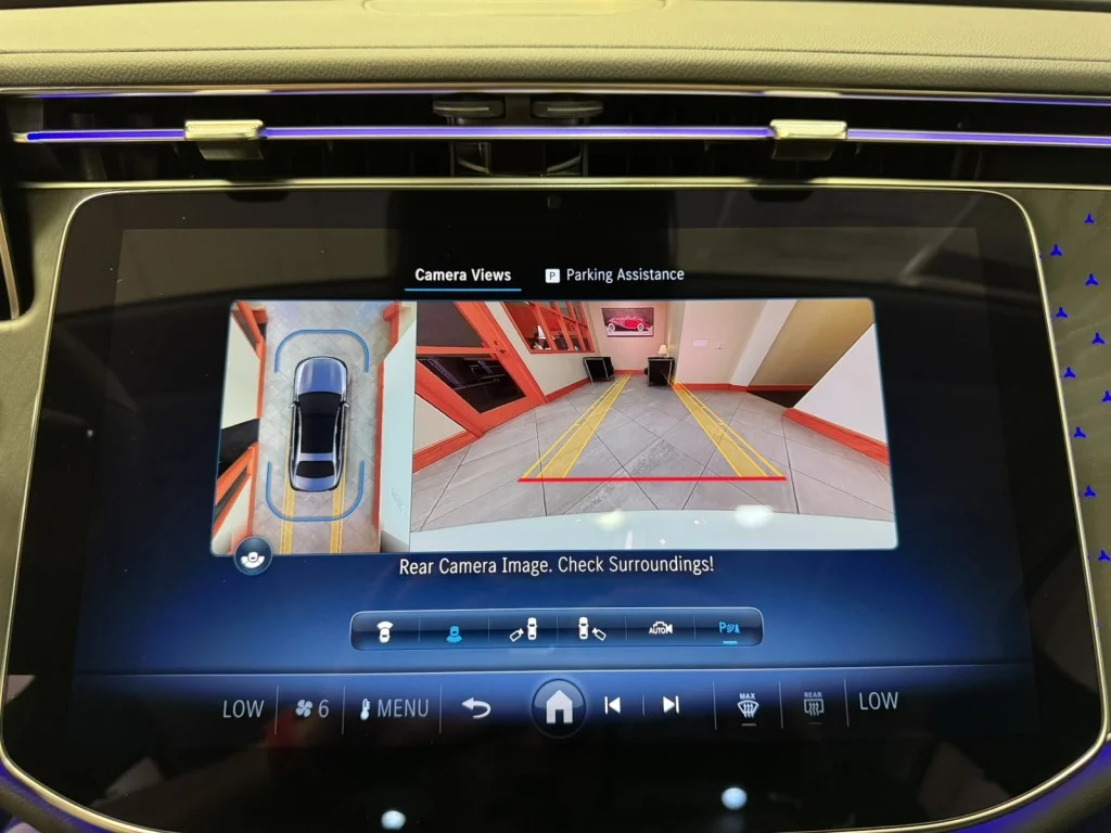 2025 Mercedes-Benz E-Class E350 - Photo 13