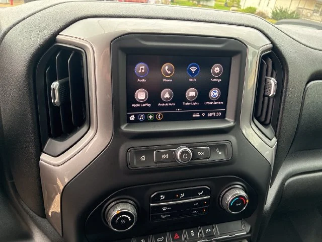 Used 2021 SILVER ICE METALLIC Chevrolet Custom image 23