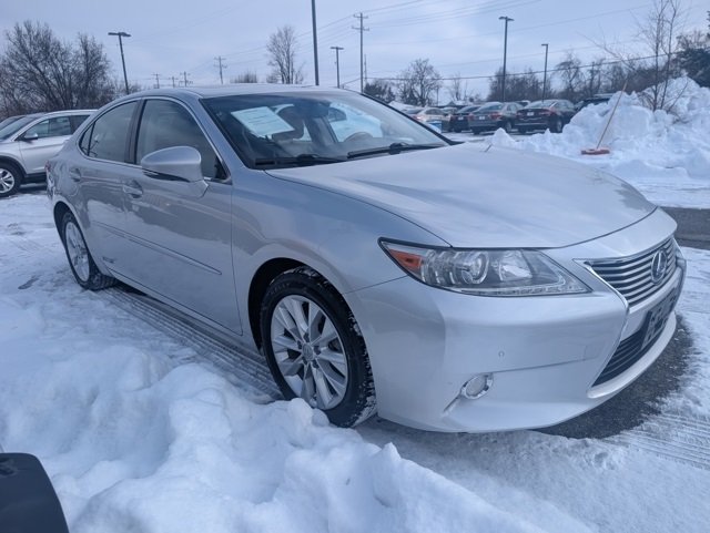 2013 Lexus ES 300h