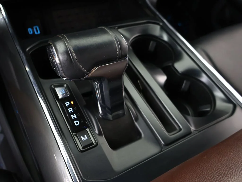 Used 2023 Agate Black Metallic Ford Lariat image 56