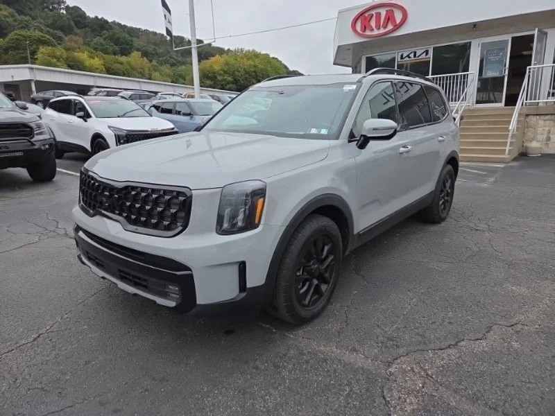 Used 2025 Gray Kia SX-Prestige X-Pro image 3