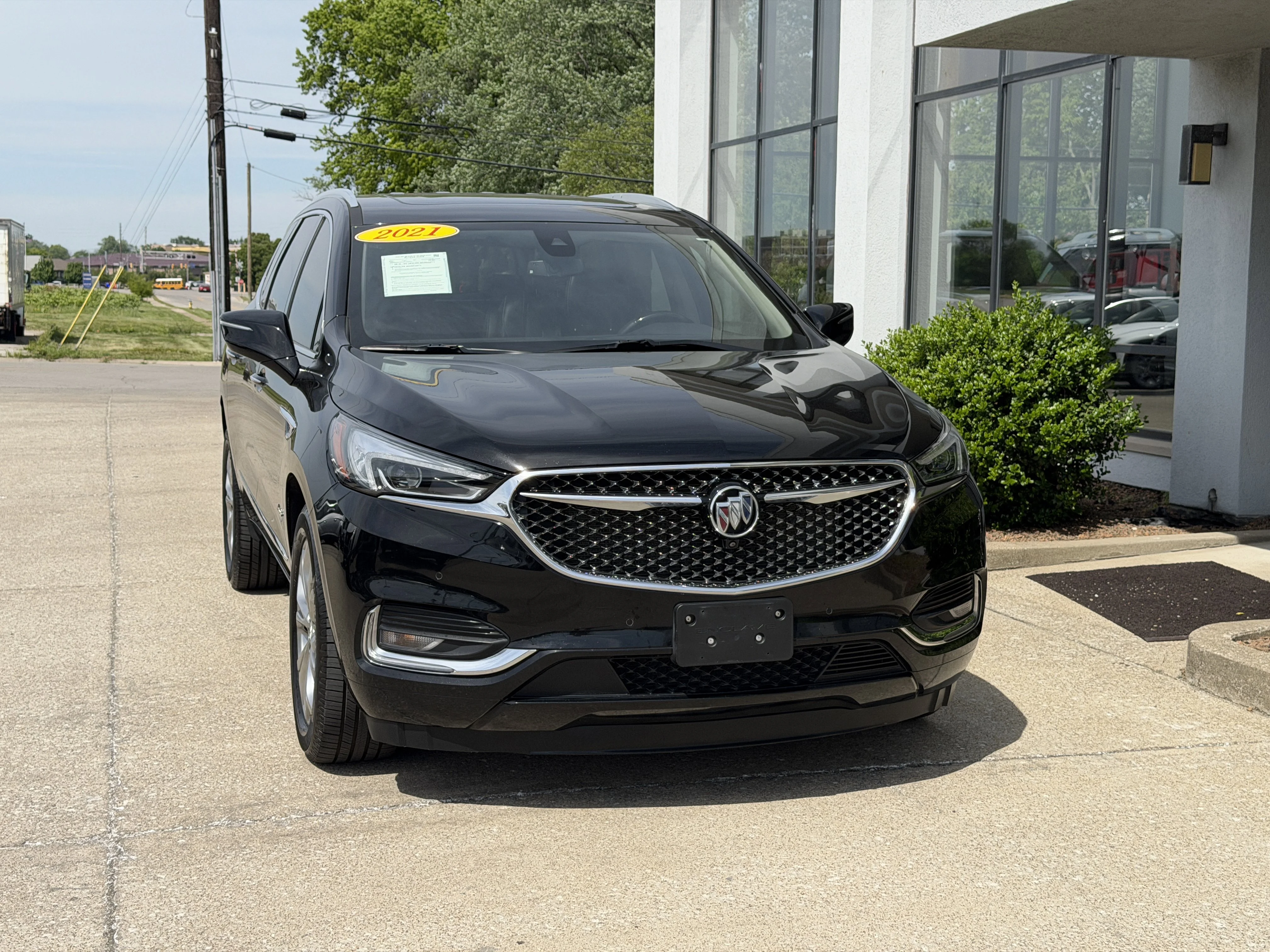 Used 2021 Ebony Twilight Metallic Buick Avenir image 19