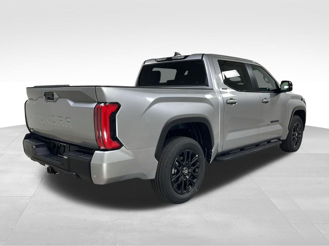 2026 Toyota Tundra Limited - Photo 5