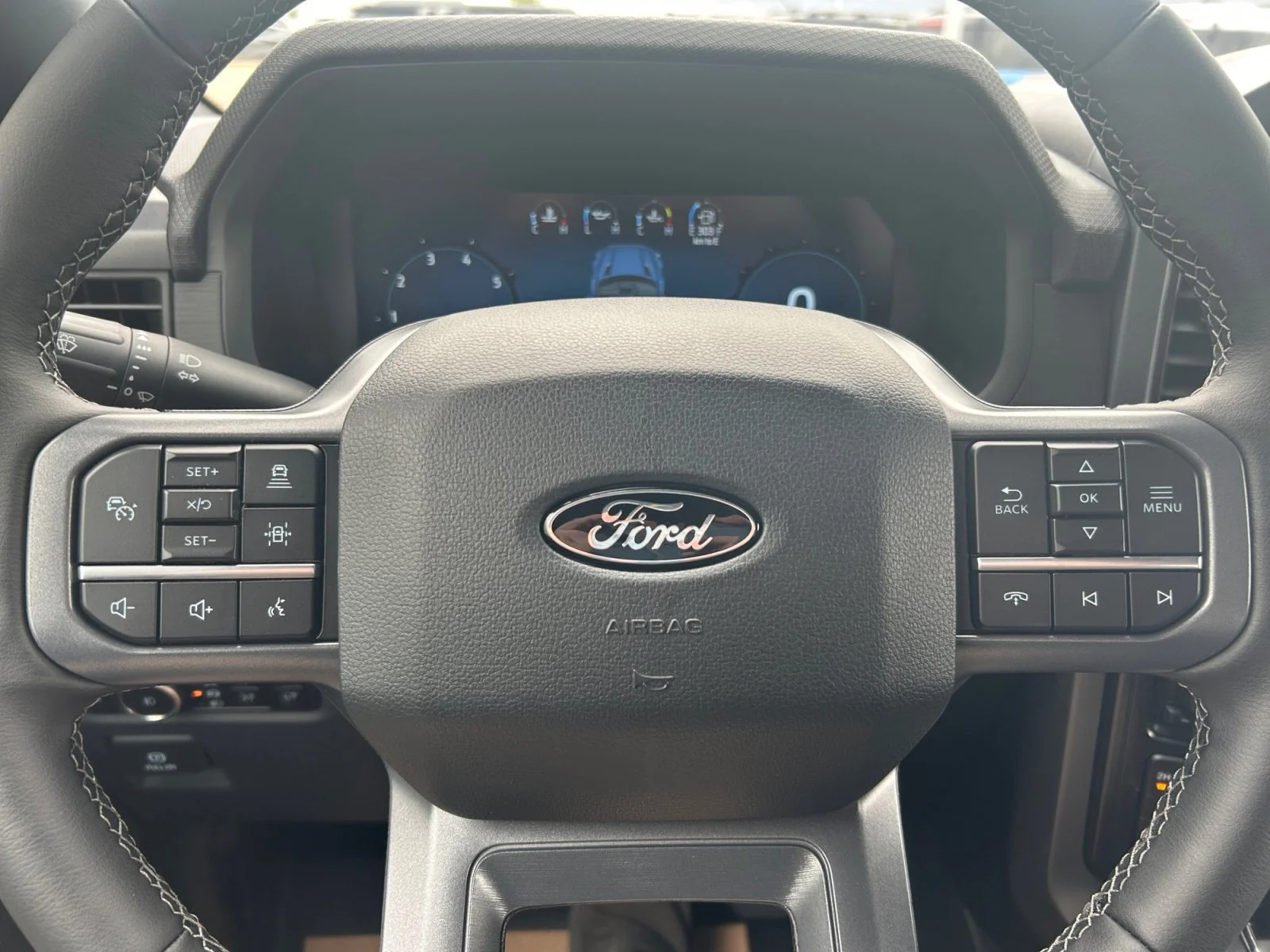 New 2026 Iconic Silver Metallic Ford XLT image 21