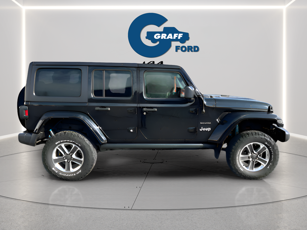 Used 2018 Black Jeep Unlimited Sahara image 4