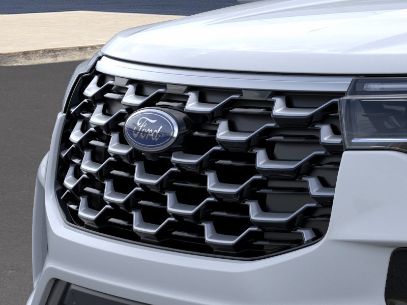 New 2026 Space White Metallic Ford Platinum image 17