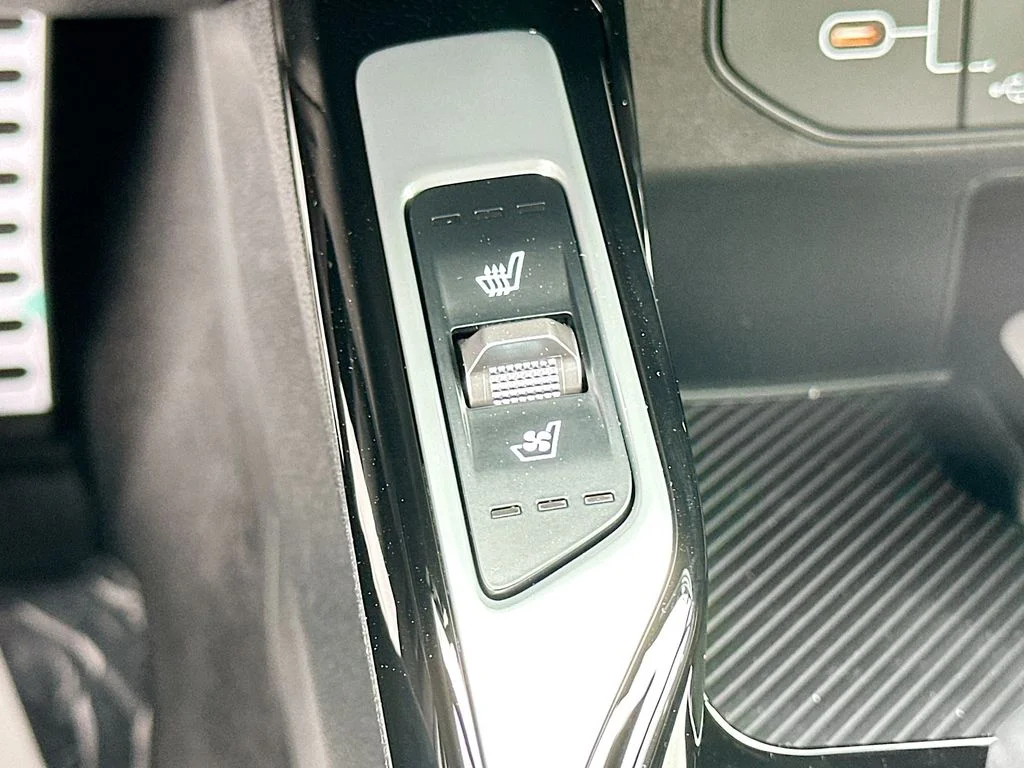 New 2026 Glacial White Pearl Kia X-Line SX Prestige AWD image 21