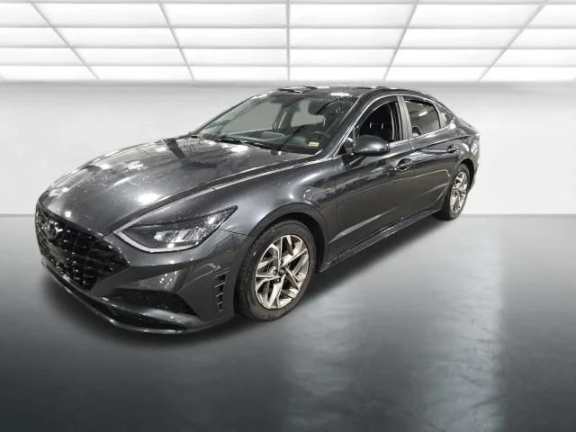 Used 2021 Gray Hyundai SEL image 8