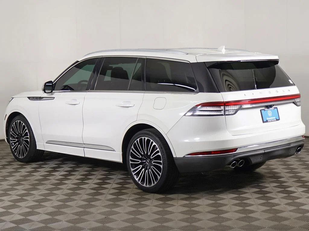 Used 2020 White Metallic Lincoln Black Label image 15