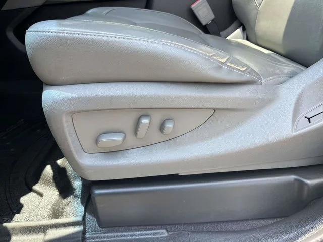 Used 2020 Silver Chevrolet LT image 24
