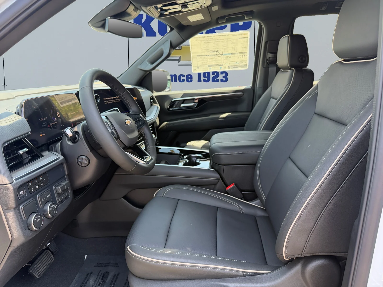 New 2026 Polar White Tricoat Chevrolet Premier image 10