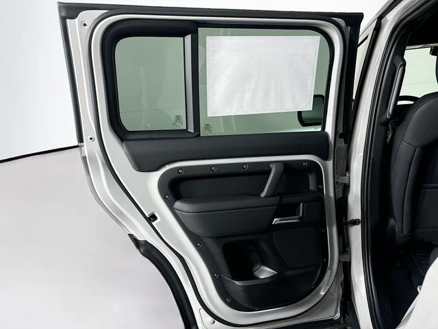 Certified Used 2026 Borasco Grey Land Rover S image 22