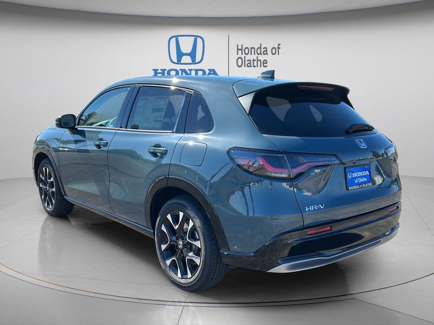 New 2027 Nordic Forest Pearl Honda EX-L image 5