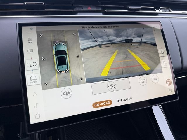 New 2026 Borasco Grey Land Rover Dynamic SE image 21