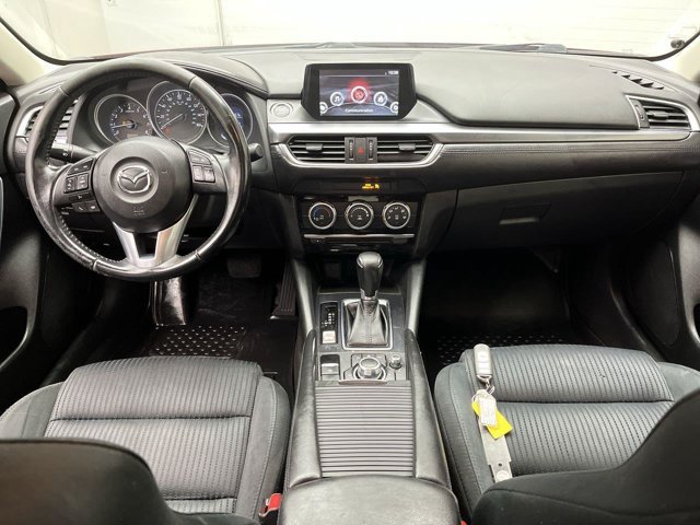 Used 2016 Soul Red Metallic Mazda i Sport image 4