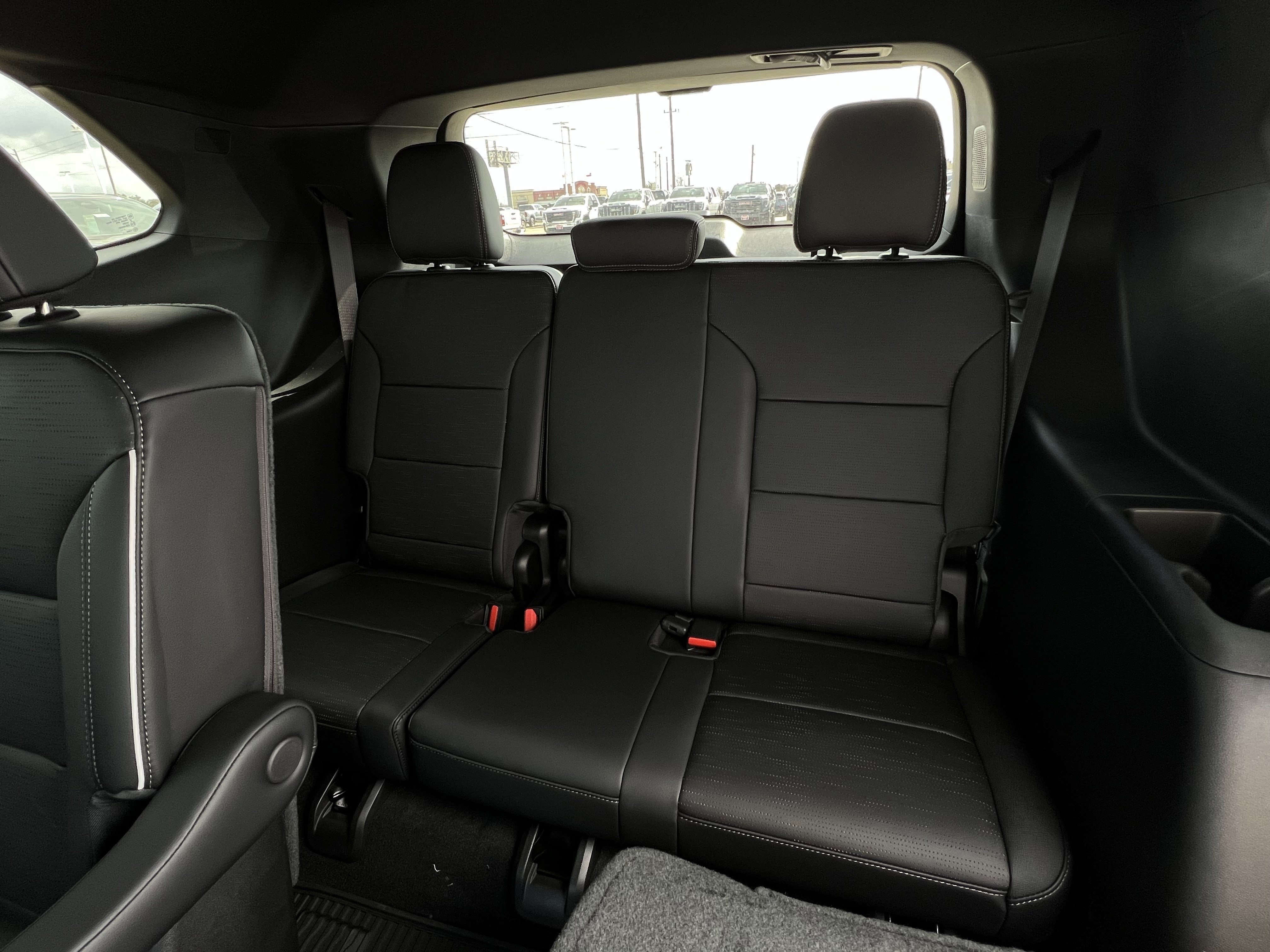 2026 Buick Enclave Sport Touring - Photo 25