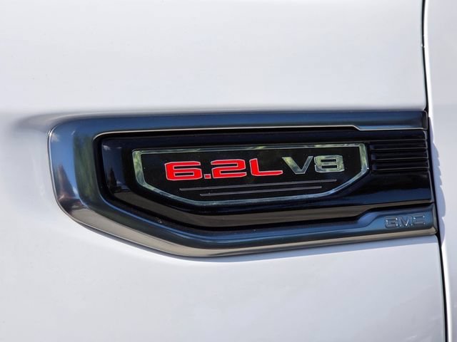 New 2026 Summit White GMC AT4 image 5