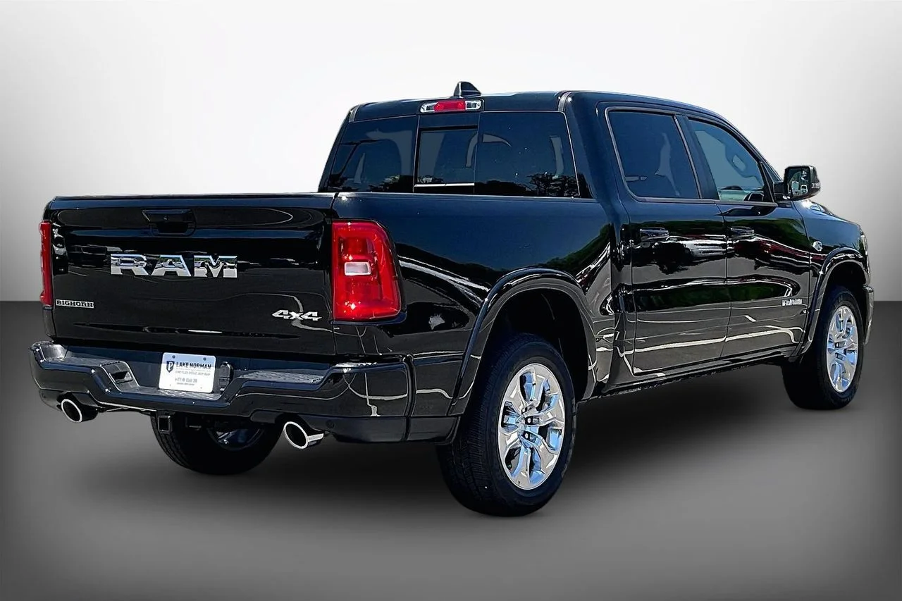 New 2026 Diamond Black Crystal Pearlcoat RAM Big Horn/Lone Star image 8