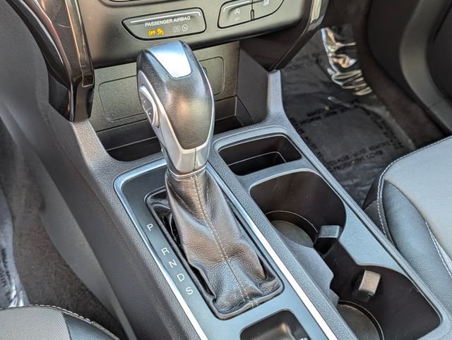 Used 2019 White Ford SE image 26