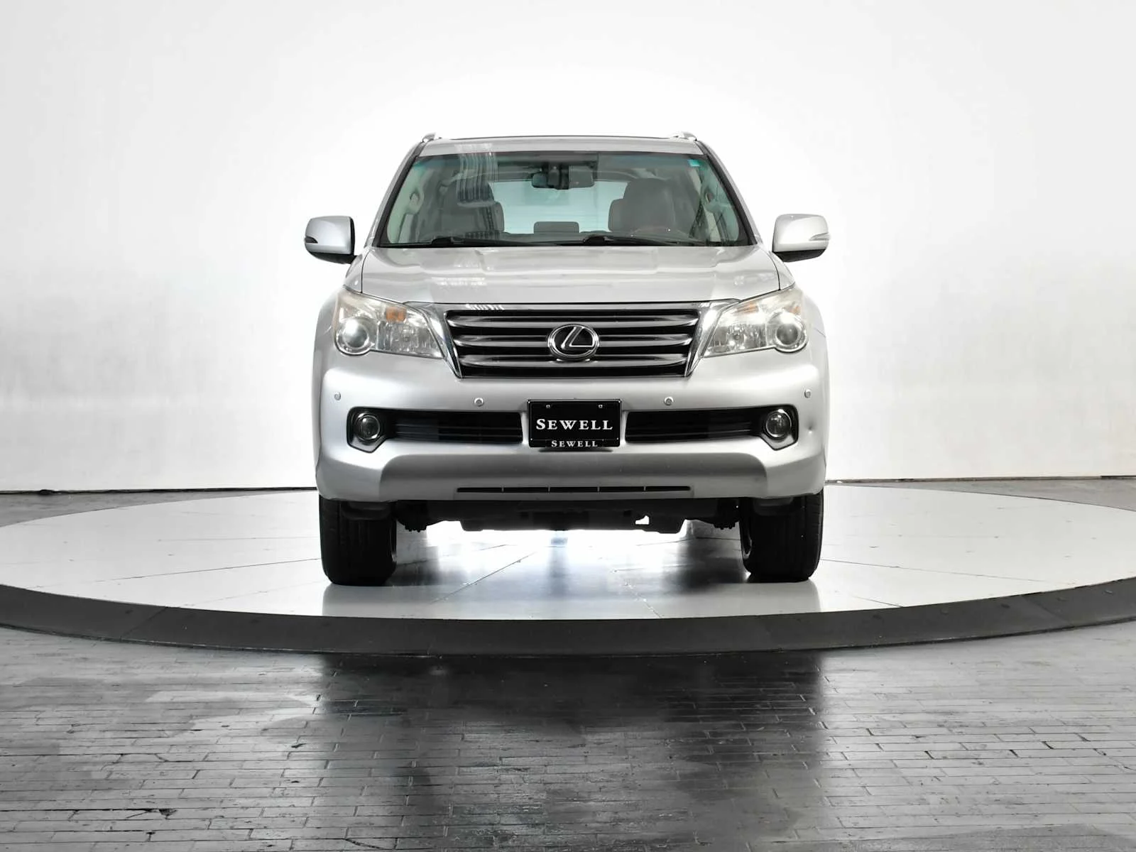 Used 2010 Tungsten Pearl Lexus  image 8