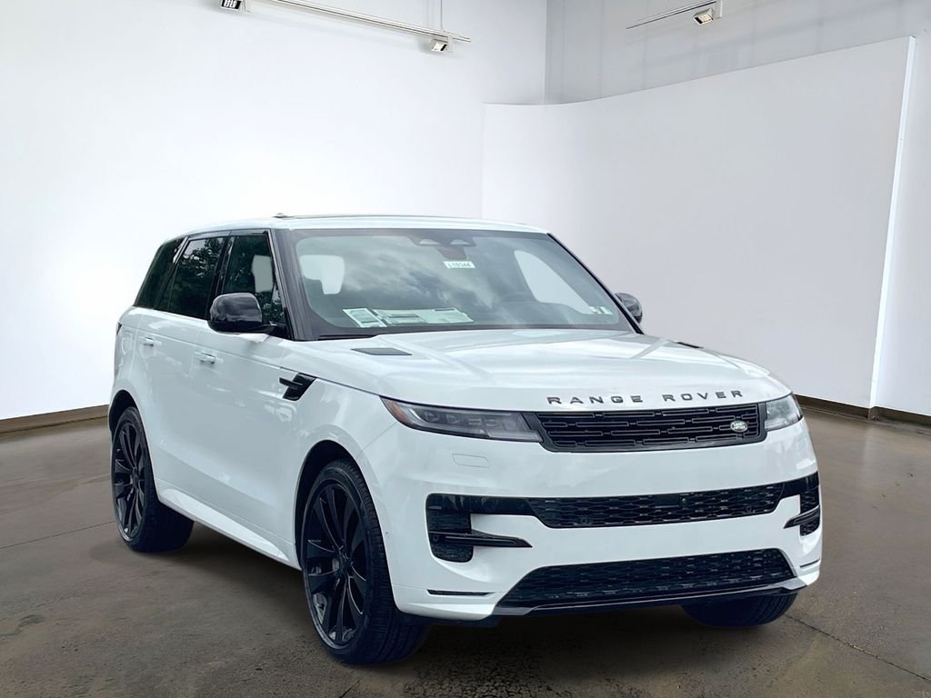 New 2026 Fuji White Land Rover Dynamic SE image 3