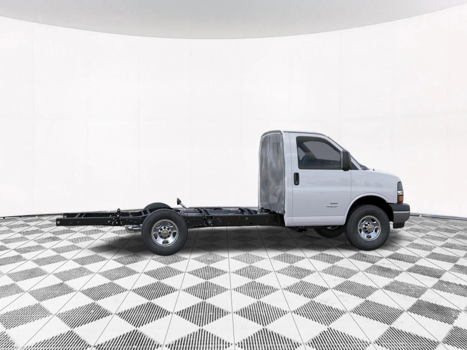 New 2026 Summit White Chevrolet 1WT image 11