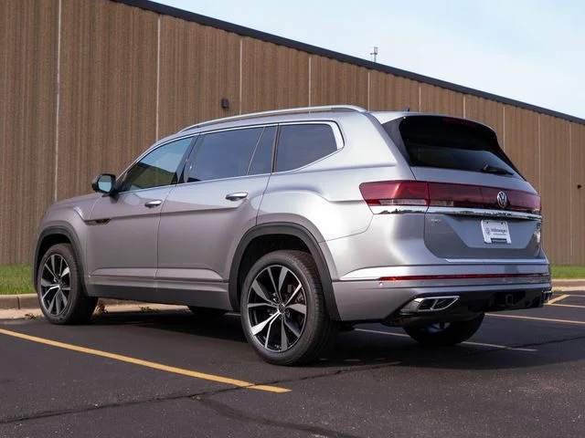 New 2026 Silver Volkswagen 2.0T SEL Premium R-Line image 3