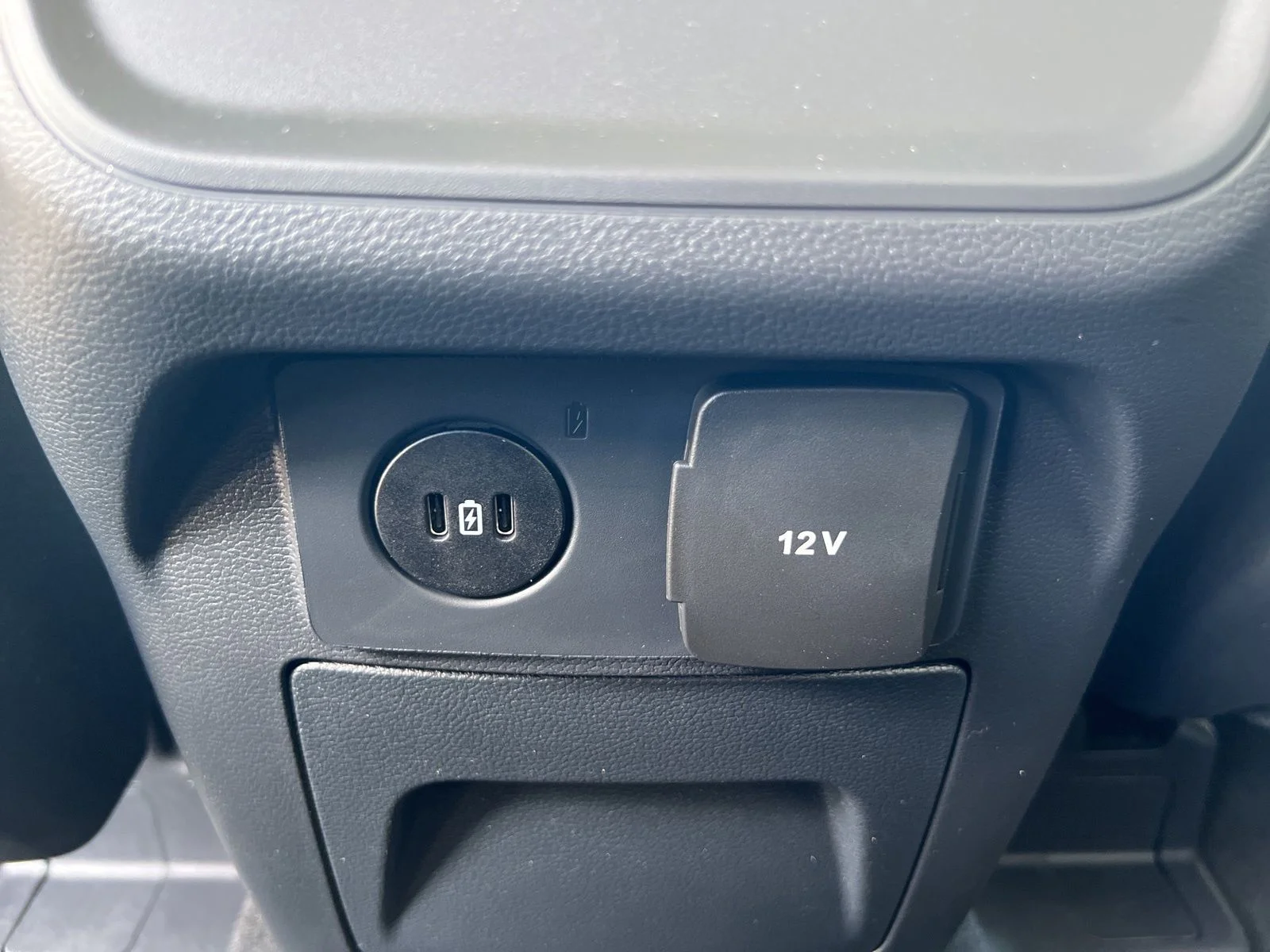 New 2026 Vapor Blue Metallic Ford Active image 37